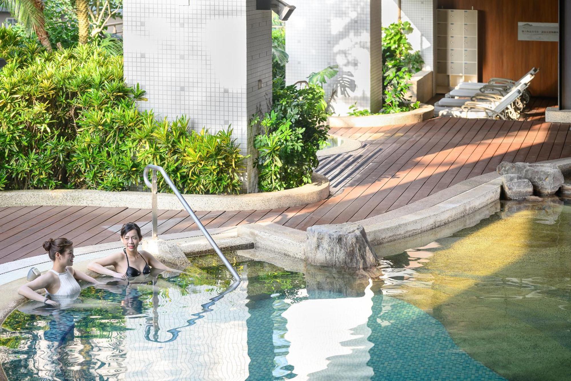 长荣凤凰酒店（礁溪） 外观 照片 A modern onsen in Tokyo